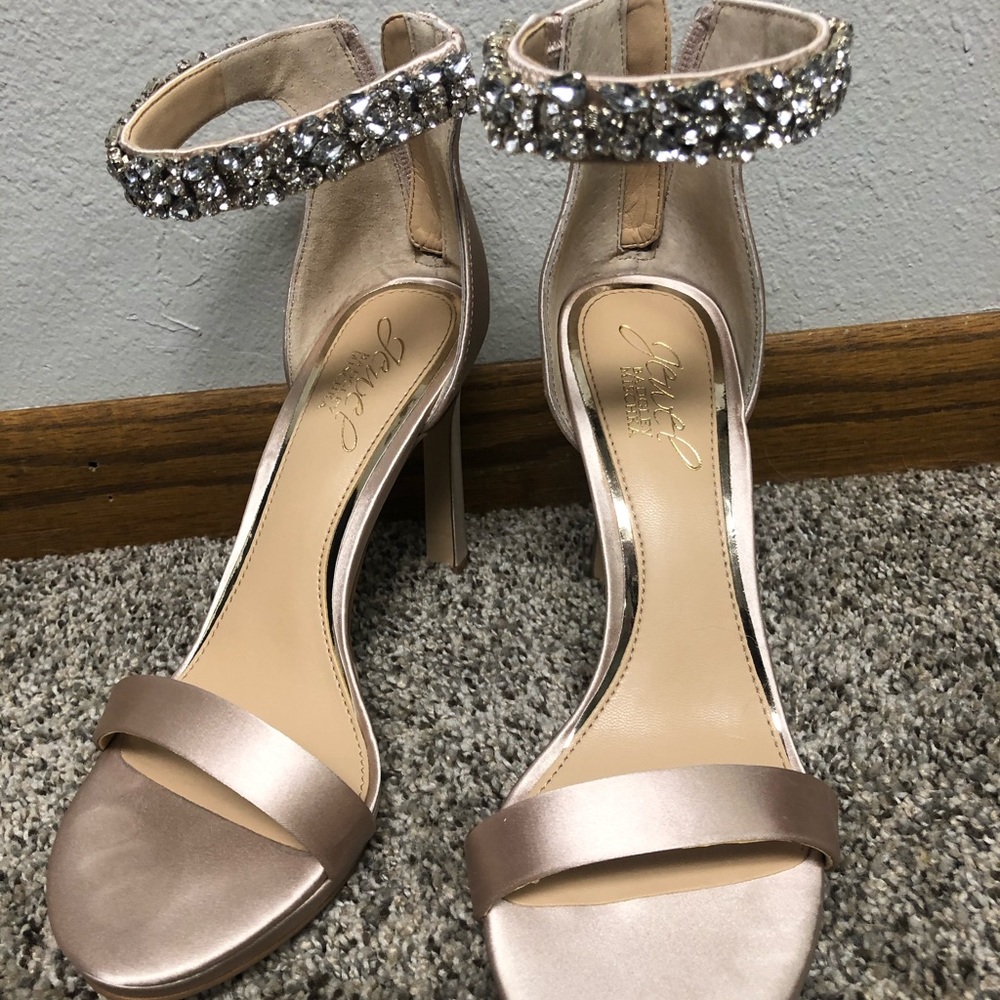 Badgley Mischka Jewel heels